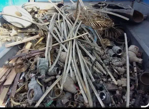 خرید و فروش ضایعات آهن مس برنج آلومینیوم|عمدهفروشی|بندرعباس, |دیوار