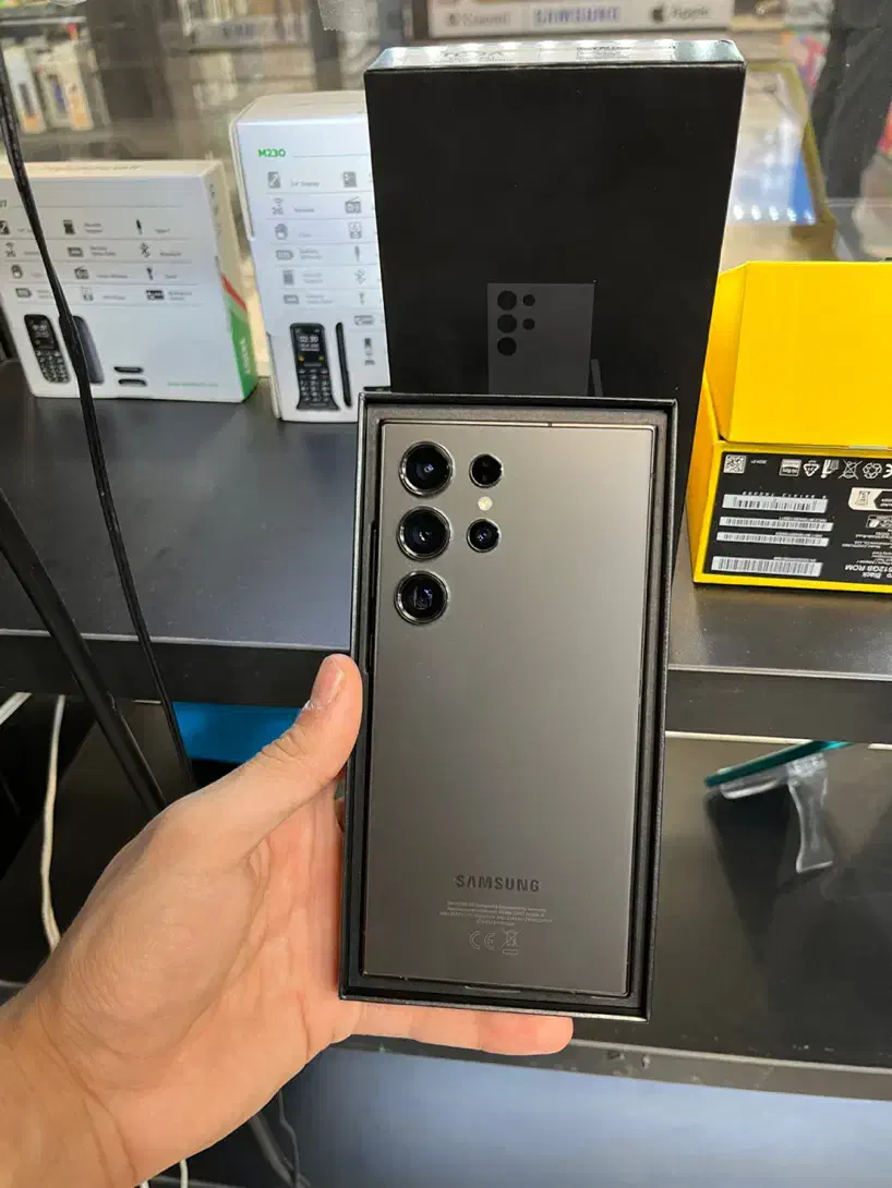 گوشی سامسونگ s24 ultra با حافظه ۲۵۶ گیگ|موبایل|کرج, مهرویلا جنوبی|دیوار