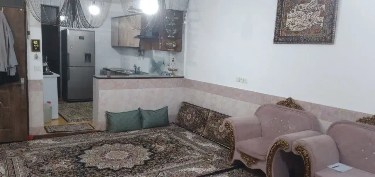 خانه اجاره ای دوطبقه دربستی|اجارهٔ خانه و ویلا|قم, شهرک فاطمیه|دیوار