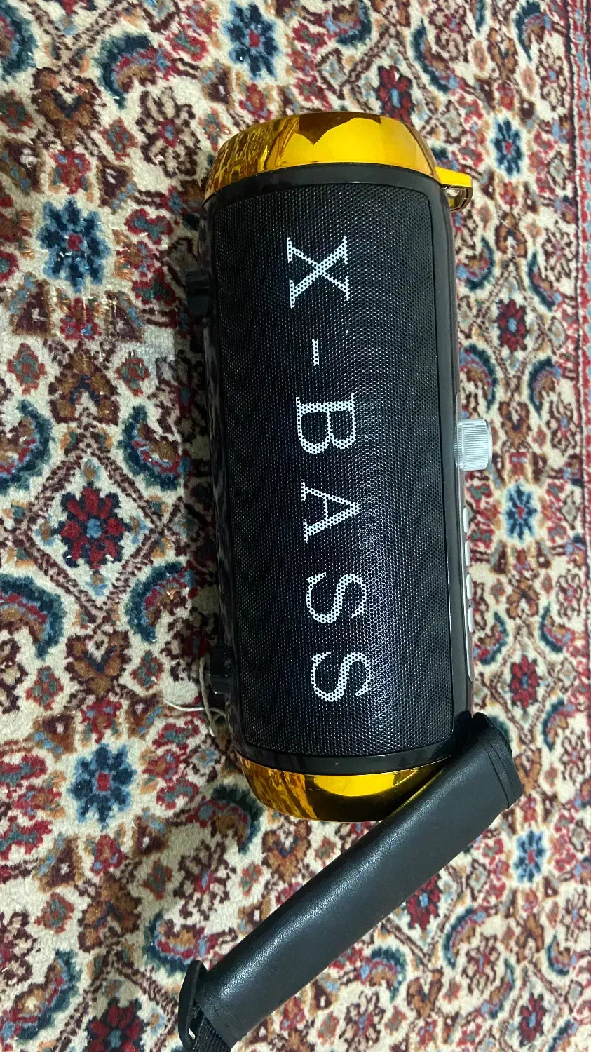 اسپیکر همراه و پرژکتور قوی|پخشکننده همراه|برخوار, |دیوار