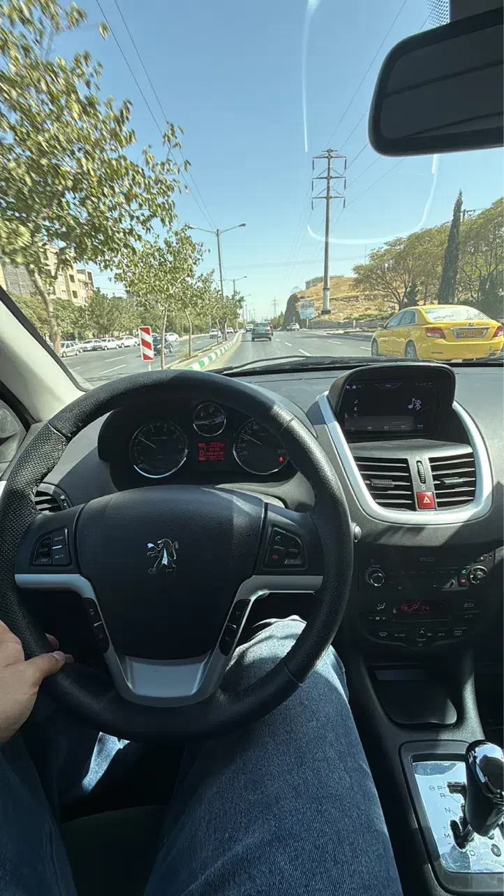 207اتومات پانوراما|خودرو سواری و وانت|مشهد, هنرستان|دیوار