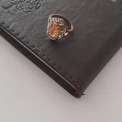 انگشتر|بدلیجات|شیروان (خراسان), |دیوار