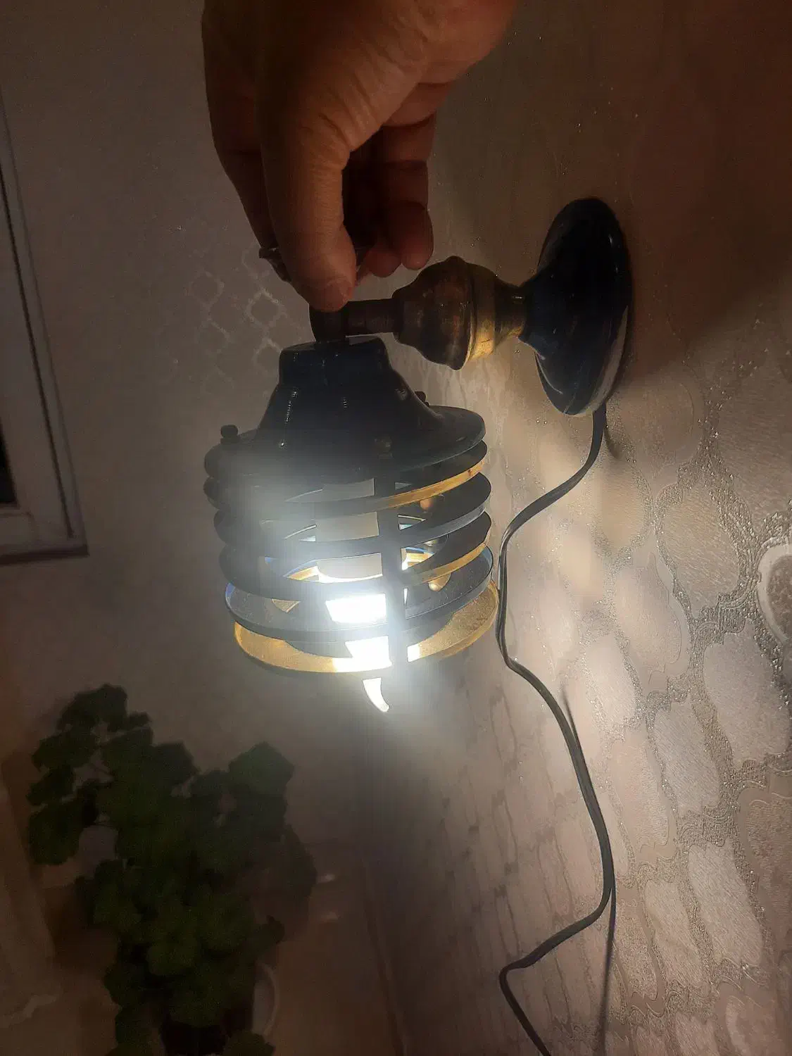 چراغ اتاق خواب|چراغ خواب و آباژور|تبریز, |دیوار