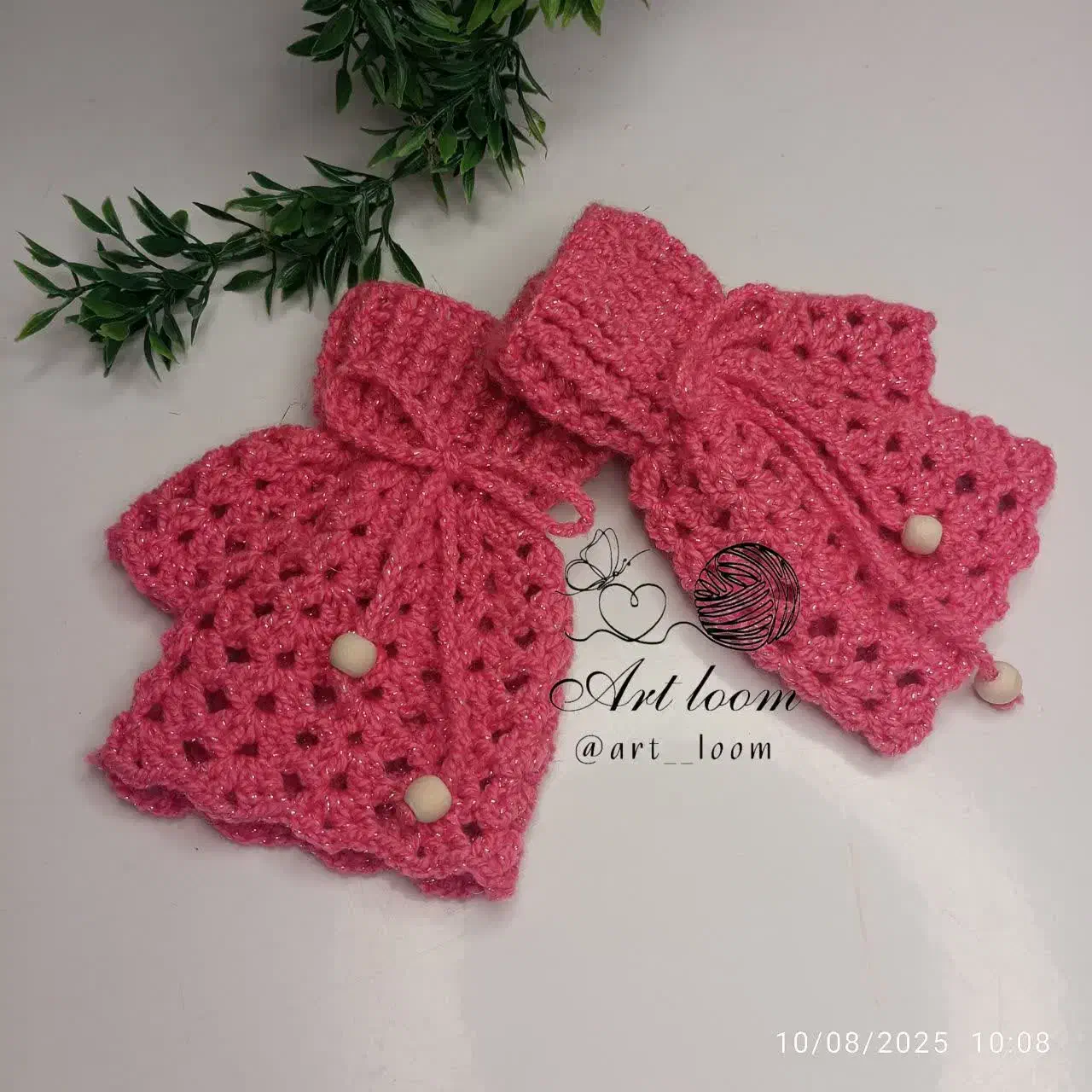 دستکش|لباس|ساوه, |دیوار