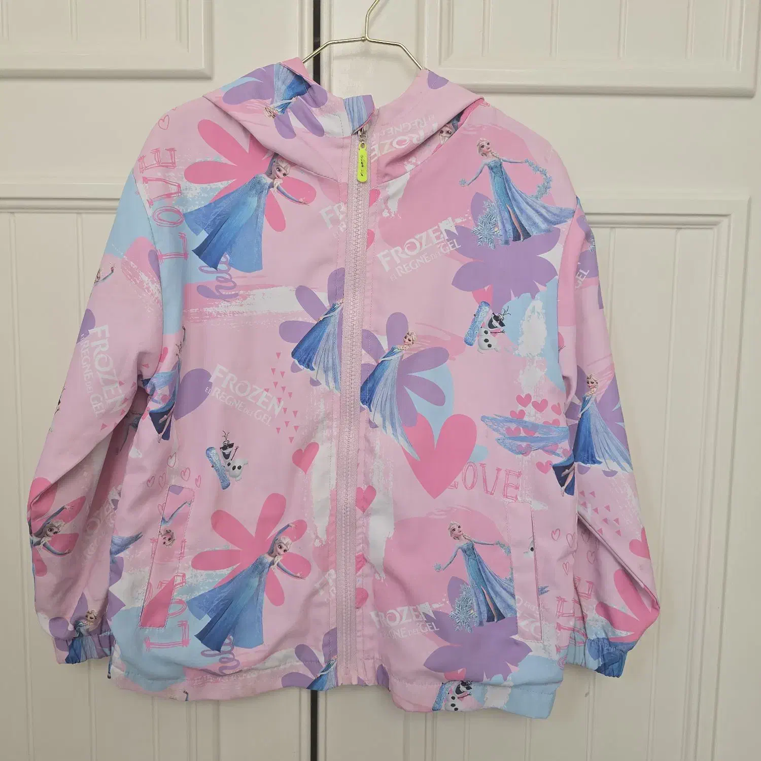 لباس بچه|کفش و لباس بچه|تهران, تختی|دیوار