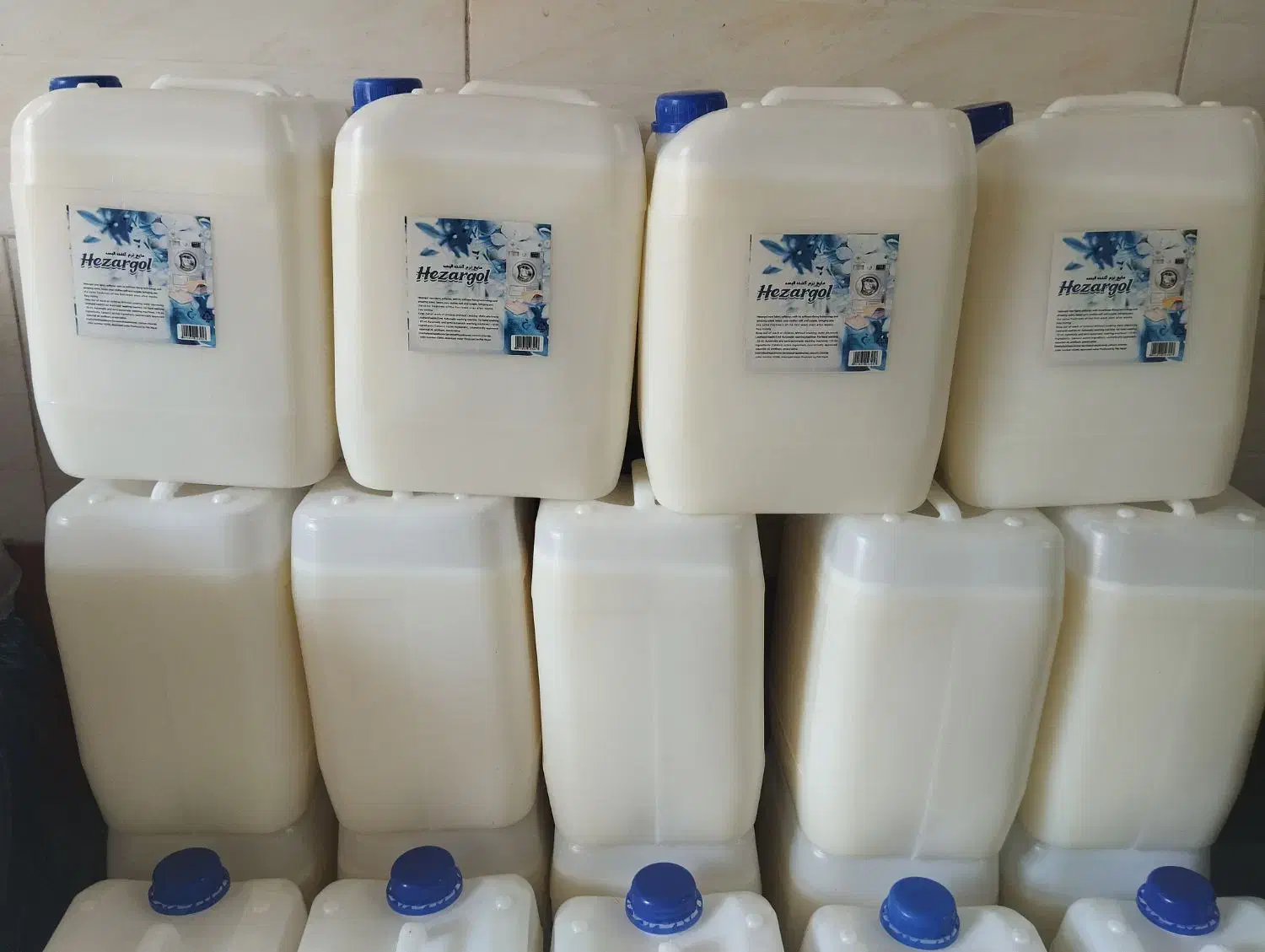 نرم کننده لباس|مواد شوینده و دستمال کاغذی|گرگان, |دیوار