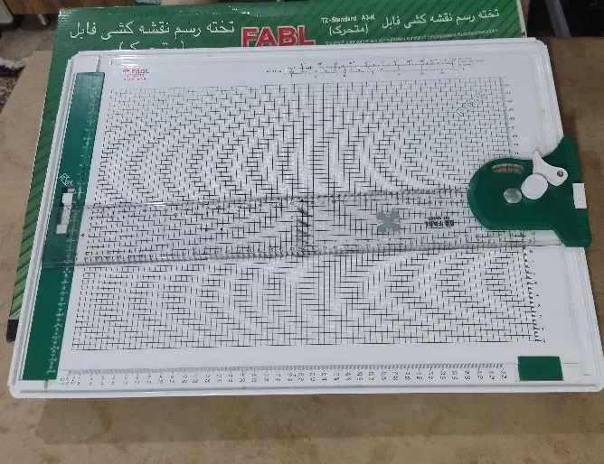 تخت رسم نقشه کشی|لوازم التحریر|چالوس, |دیوار