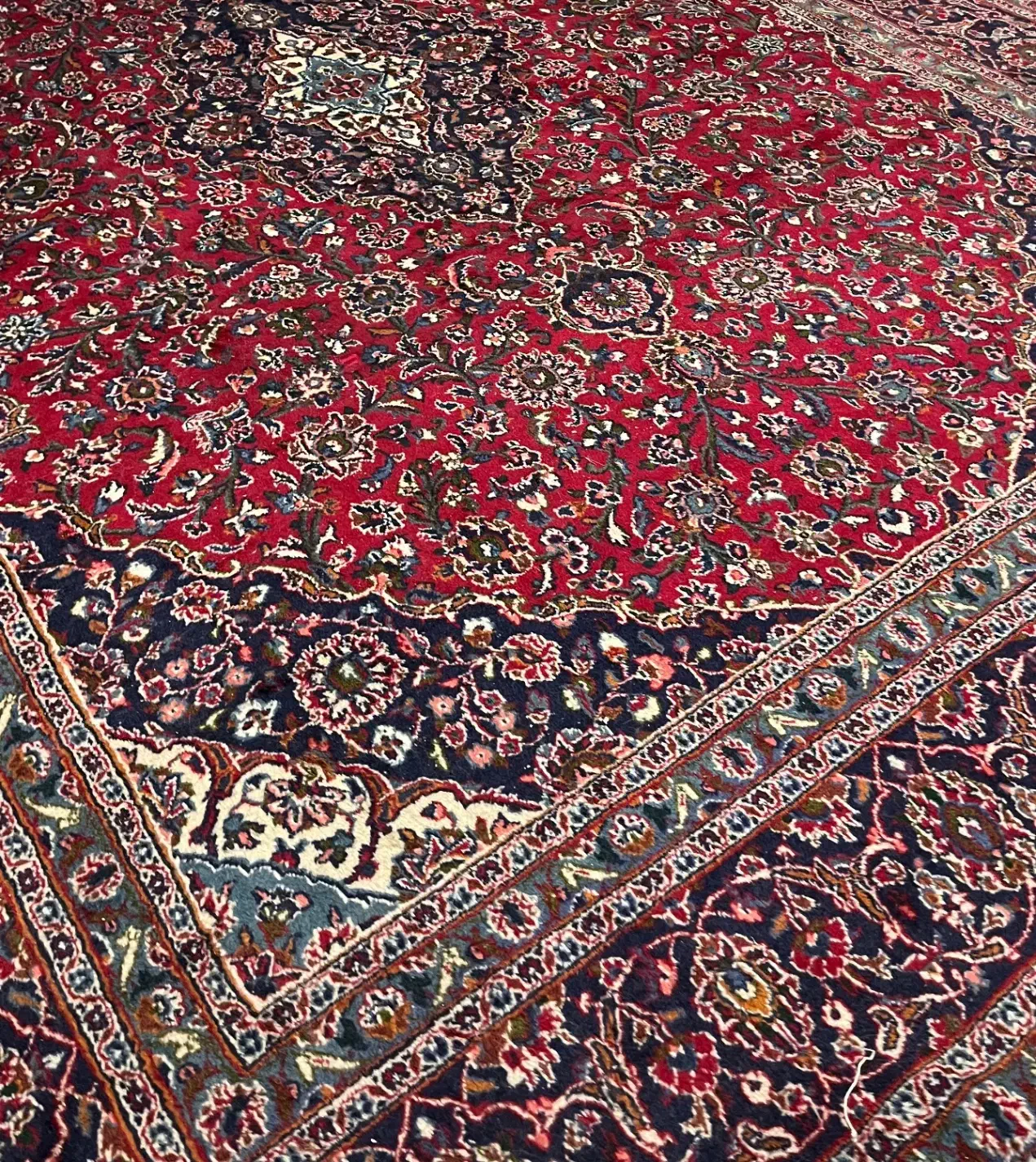 فرش دستباف ۱۲ متری|فرش|تهران, بوستان سرخه حصار|دیوار