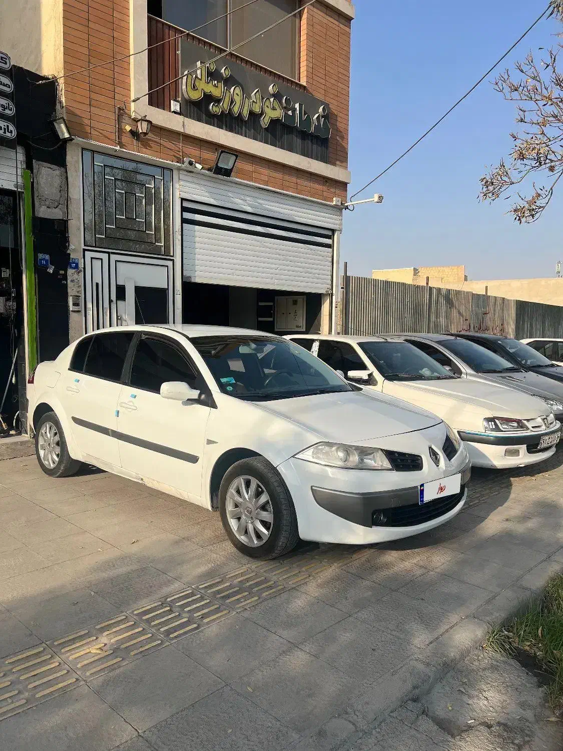 مگان ۱۳۹۱ نقد و اقساط بدون رنگ|خودرو سواری و وانت|اصفهان, مارچین|دیوار