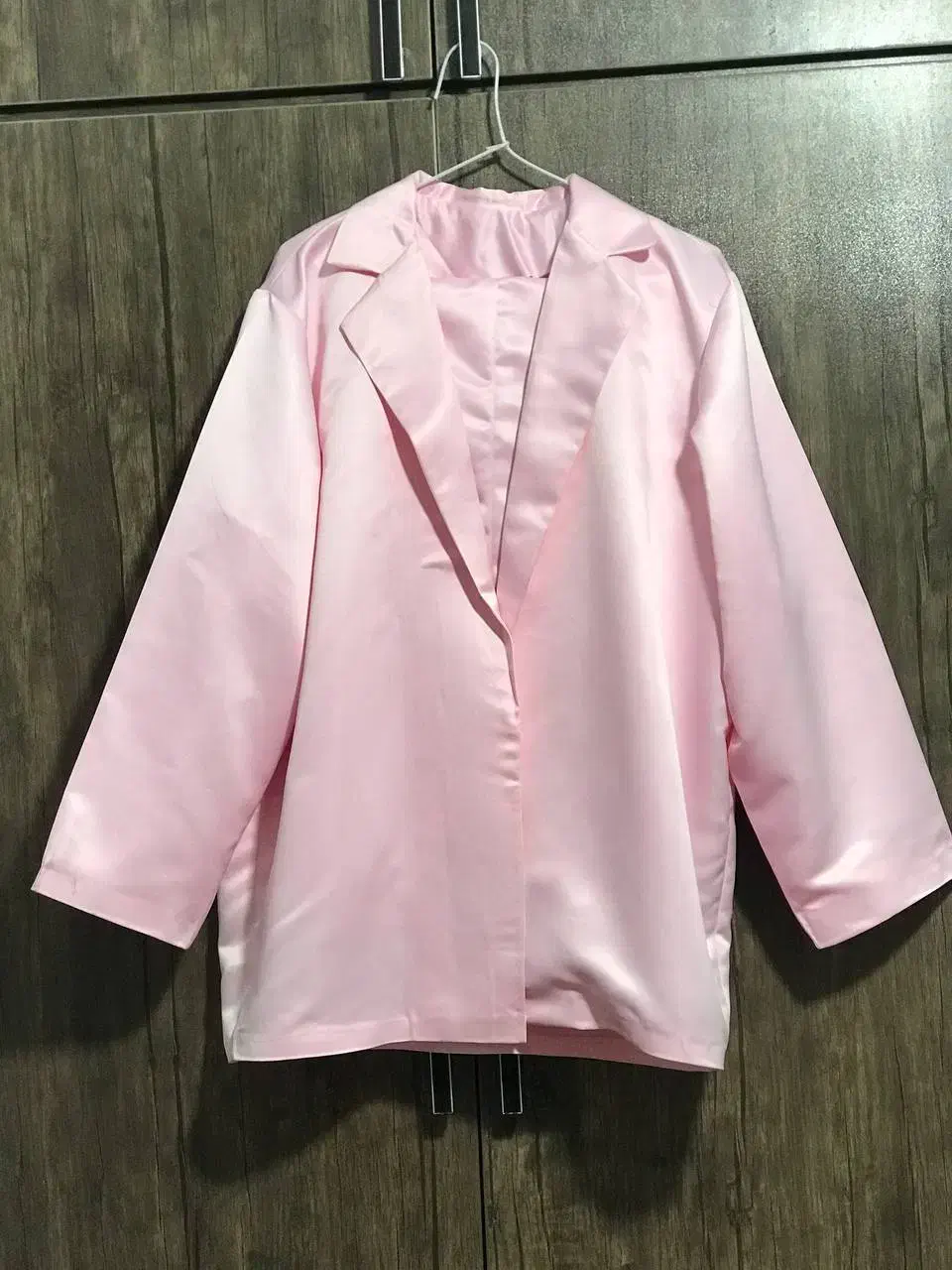 کت و شلوار  یقه انگیلیسی ساتن امریکایی|لباس|ساری, |دیوار