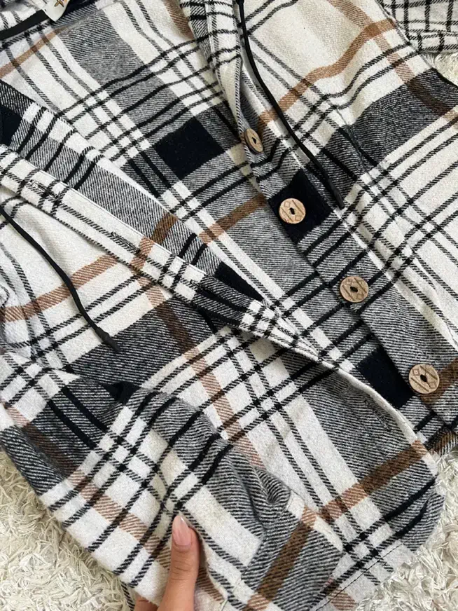 لباس پاییزه|لباس|کرج, بنیاد|دیوار