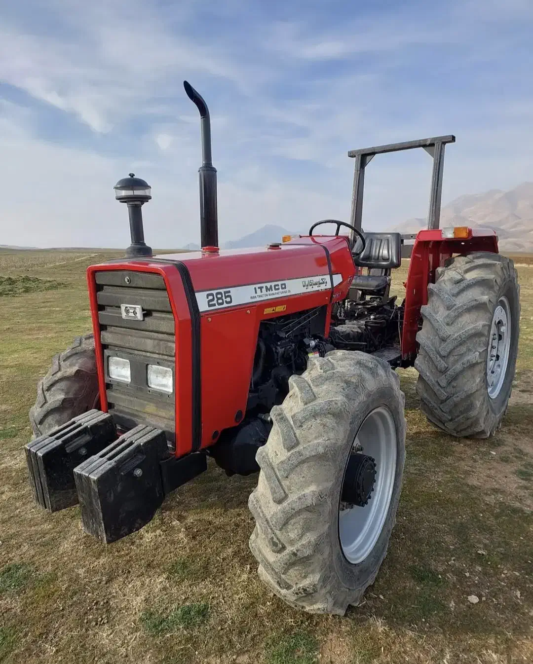 تراکتور ۲۸۵ جفت کارخانه|خودرو سنگین|تهران, ستارخان|دیوار