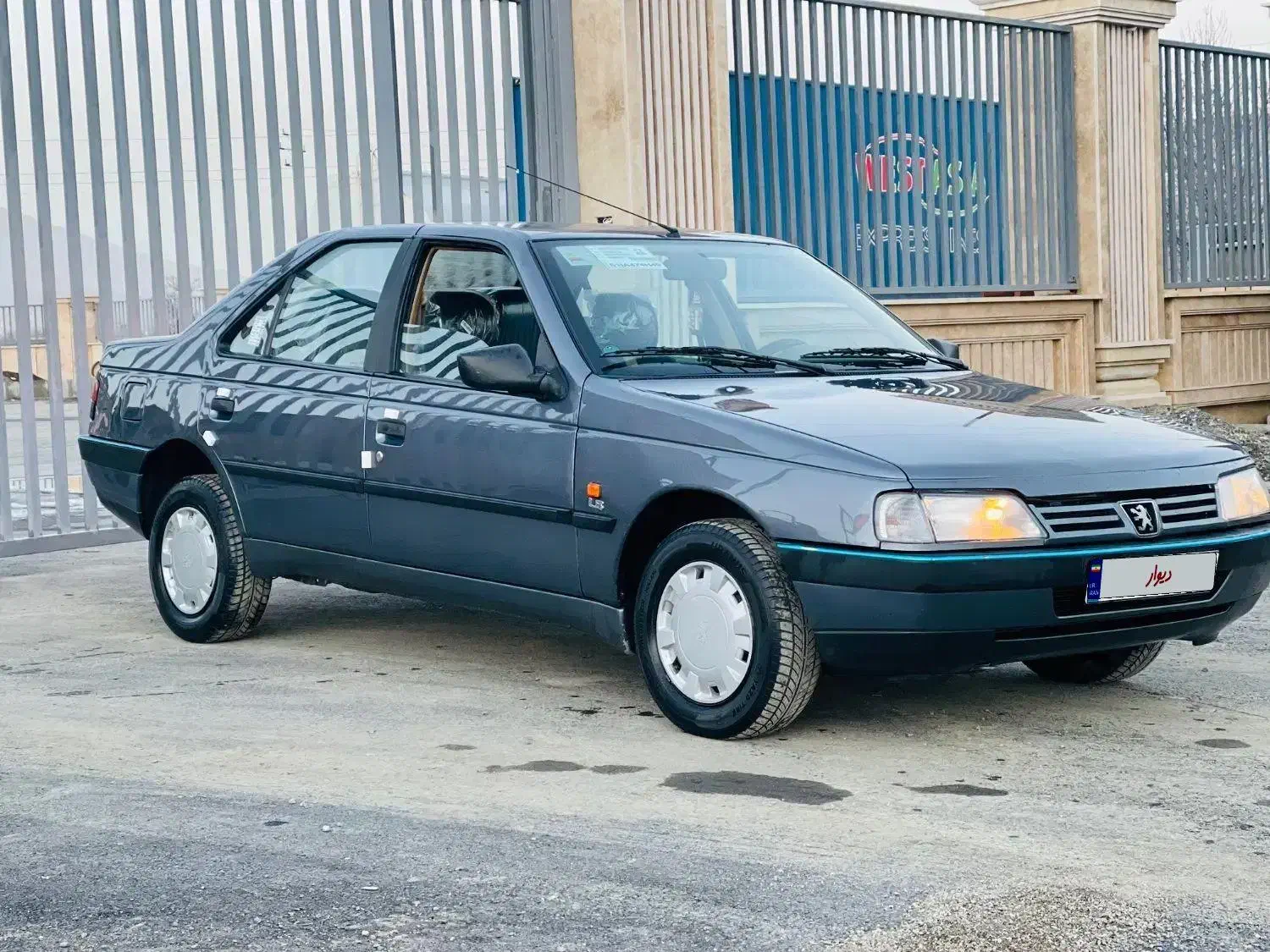 پژو ۹۷ نمونه|خودرو سواری و وانت|مریوان, |دیوار