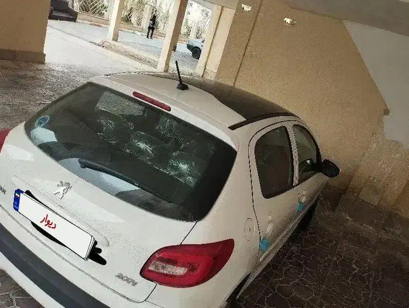 ۲۰۷صفر سال|خودرو سواری و وانت|پرند, فاز ۴|دیوار