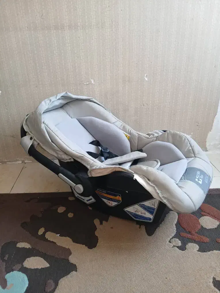 کریر|کالسکه و لوازم جانبی|باقرشهر, |دیوار