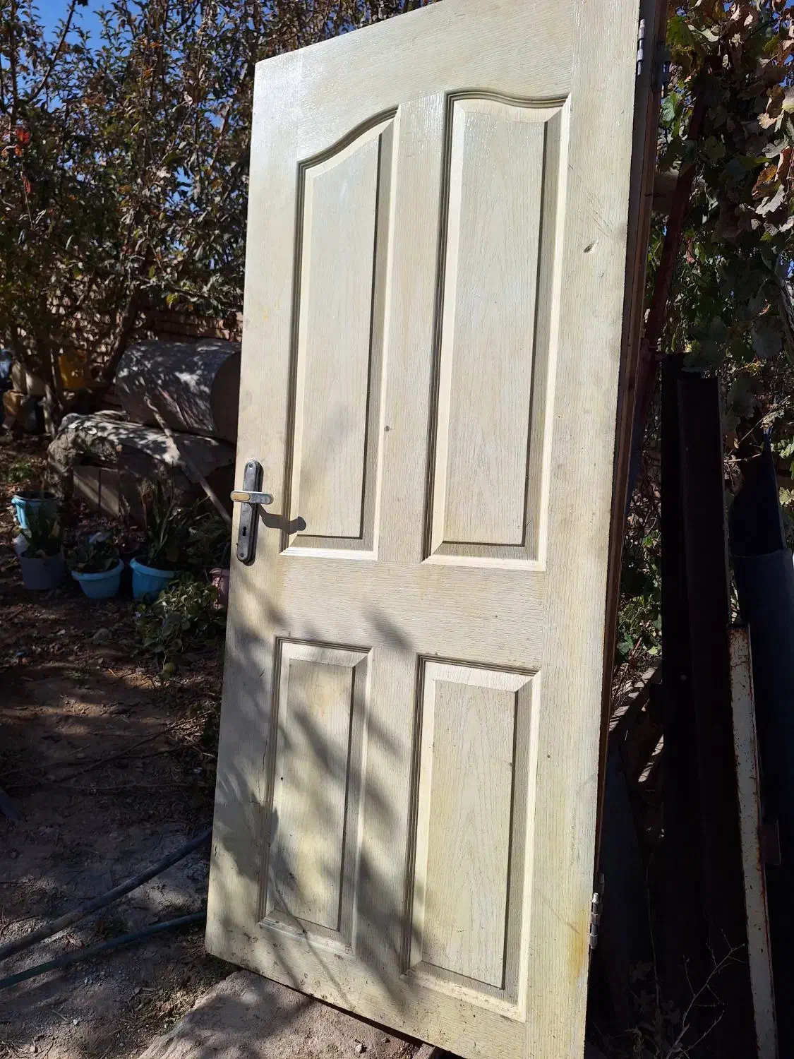 فروش دروپنجره اهنی ودرچوبی|مصالح و تجهیزات ساختمان|بزینه رود, |دیوار