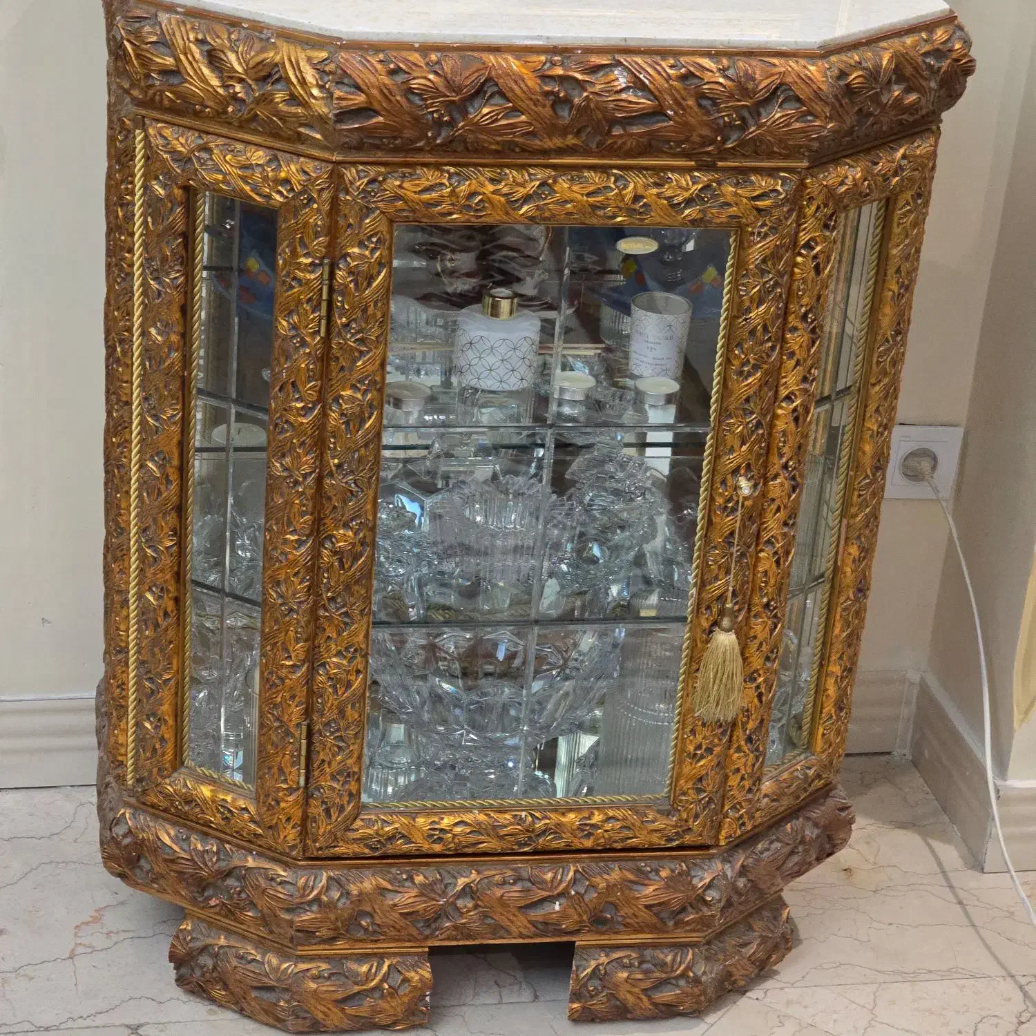 ایینه و کنسول چوب|بوفه، ویترین، کنسول|تهران, سازمان برنامه شمالی|دیوار