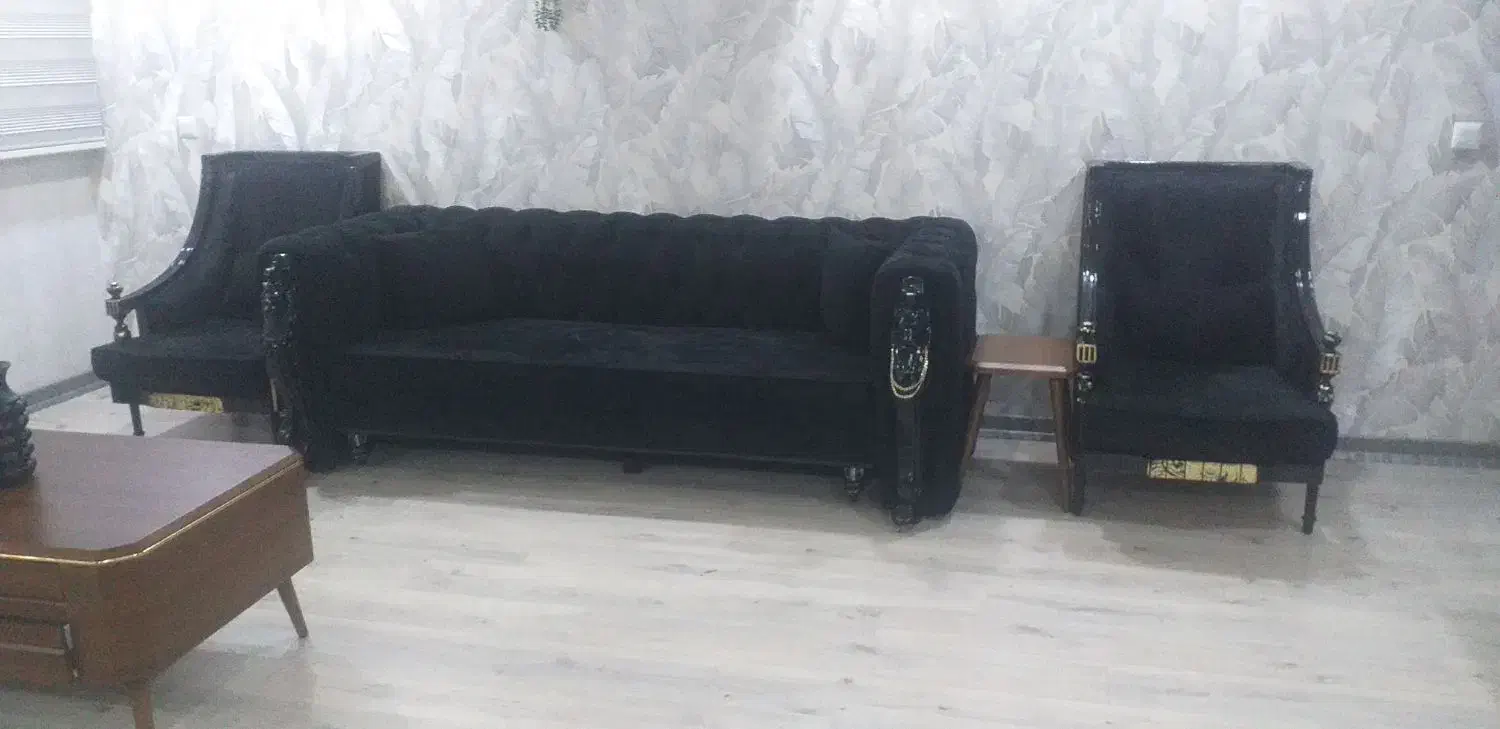 فروش ۲ست مبل ۱۰نفره|مبلمان خانگی و میز عسلی|اصفهان, کوی شهید کشوری|دیوار