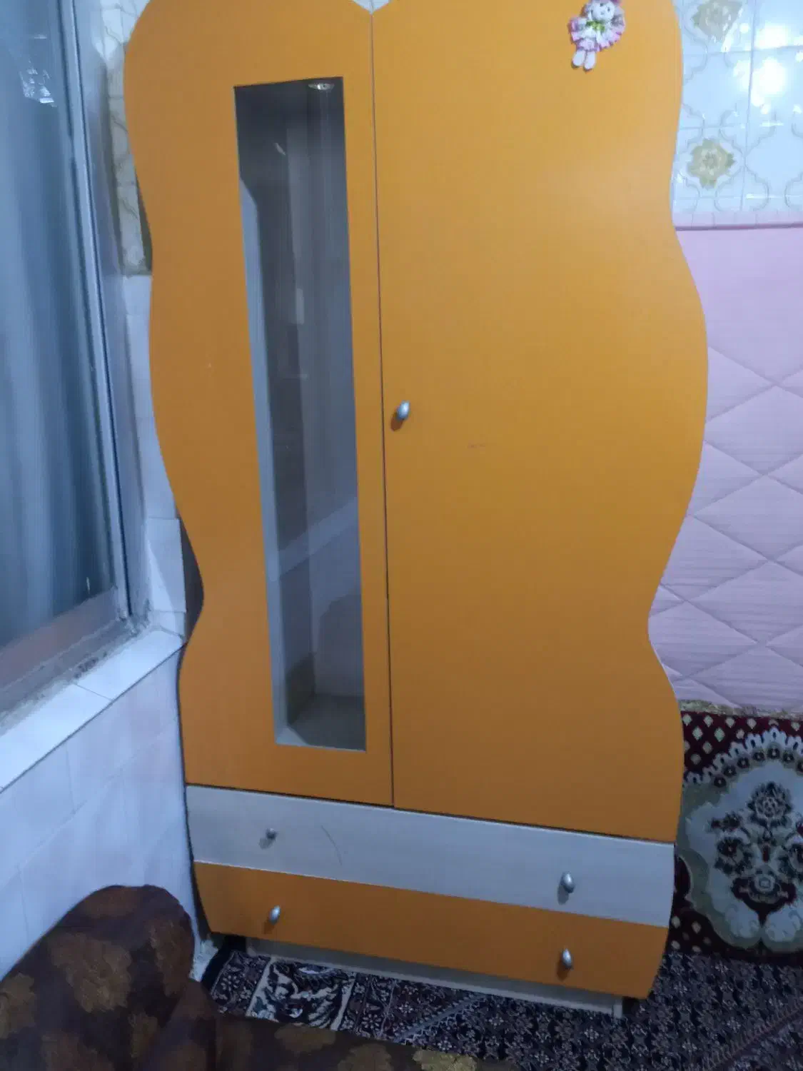 تختخواب دو نفره .کمد وجاکفشی|تخت و سرویس خواب|ملایر, |دیوار