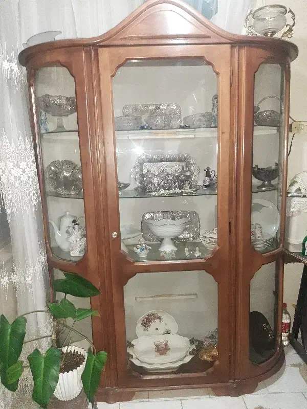 بوفه / ویترین ظرف|بوفه، ویترین، کنسول|مشهد, شهرک ابوذر|دیوار