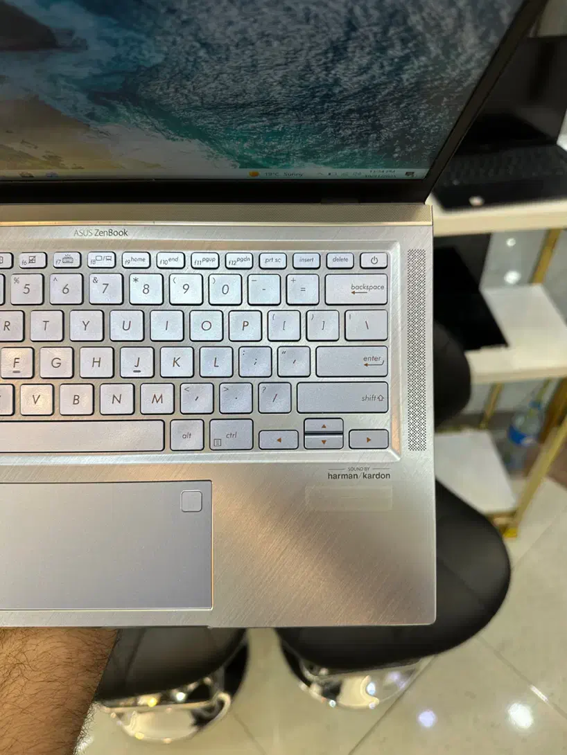 لبتاب Asus مدل Zenbook|رایانه همراه|شیراز, ملاصدرا|دیوار