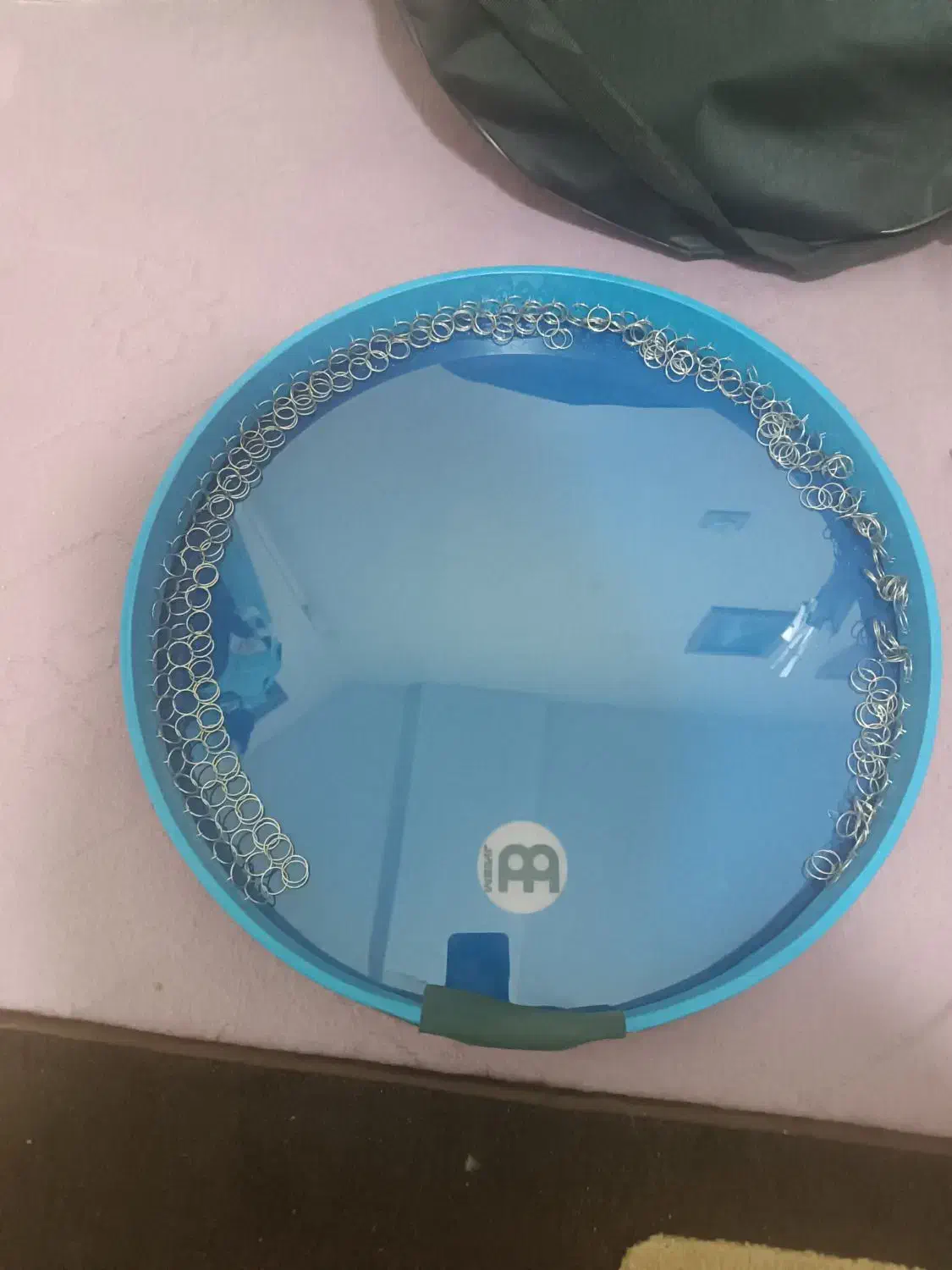 دف بزرگ|سازهای سنتی|کرج, مهرویلا جنوبی|دیوار