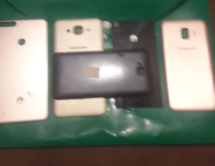 درب‌پشت‌فابریکی‌موبایل‌مدل a10s‌ .a13.J7.J2core.|لوازم جانبی موبایل و تبلت|کرمانشاه, |دیوار