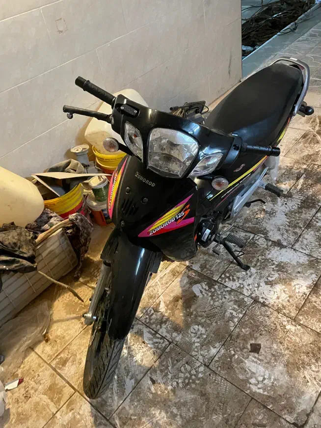 بی کلاچ زمرد۱۲۵|موتورسیکلت|یزد, |دیوار