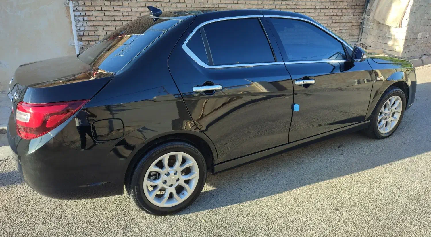 دنا پلاس اتومات آپشنال 1403|خودرو سواری و وانت|دزفول, |دیوار