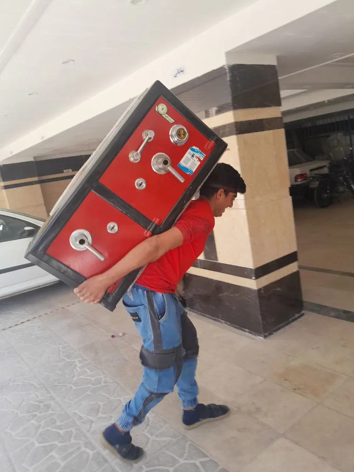 بار بری حمل ونقل با کارگر خالی|خدمات حمل و نقل|تهران, تهرانپارس غربی|دیوار