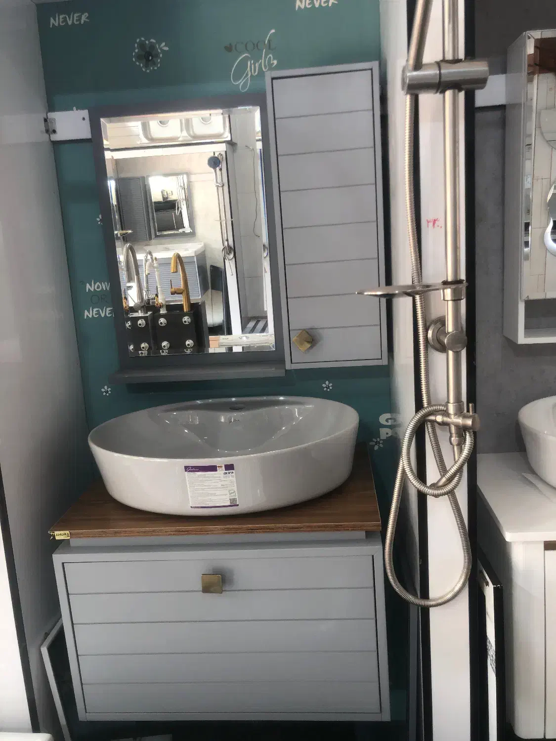 انواع کابین|مصالح و تجهیزات ساختمان|کرج, خرمدشت|دیوار