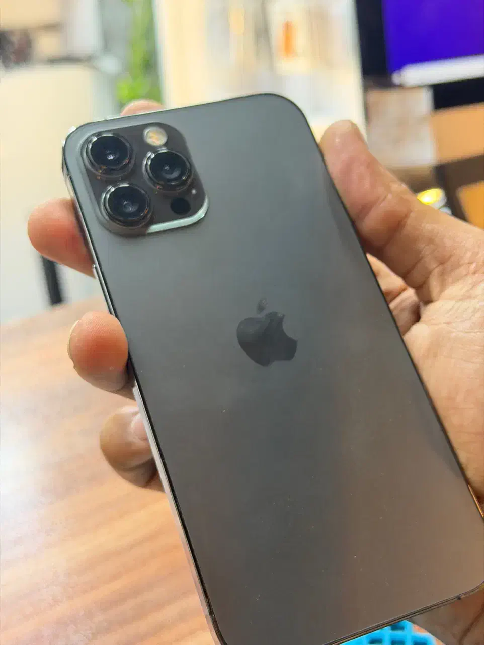 ۱۲ پرومکس ۲۵۶ سری zaa|موبایل|ارومیه, |دیوار