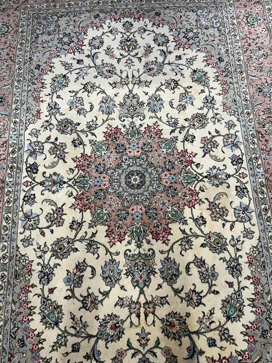 فرش دستباف نائین|فرش|اسلام‌شهر, کاشانک|دیوار