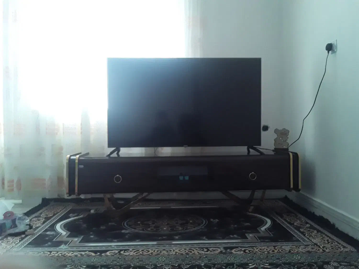 تلویزیون و زیرتلویزیون|تلویزیون و پروژکتور|الشتر, |دیوار