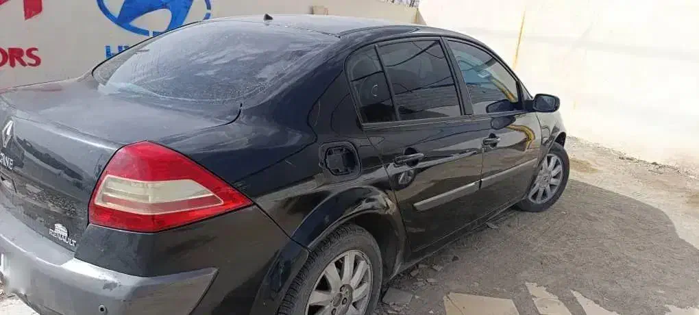 مگان ۲۰۰۰ اتومات فول|خودرو سواری و وانت|اصفهان, شیخ اشراق|دیوار