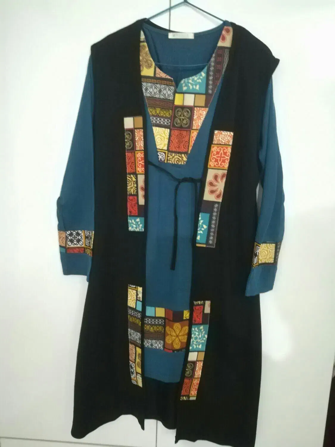 لباس|لباس|بیرجند, |دیوار