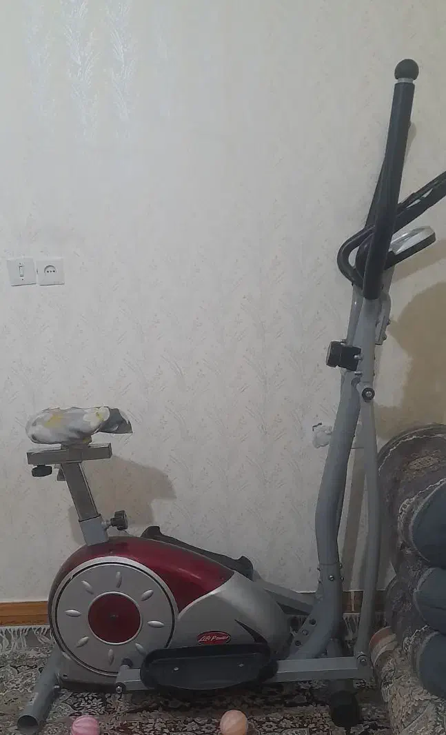 دوچرخه ورزشی|تجهیزات ورزشی|شیراز, حجت آباد|دیوار