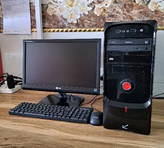 کامپیوتر|رایانه رومیزی|اردبیل, |دیوار