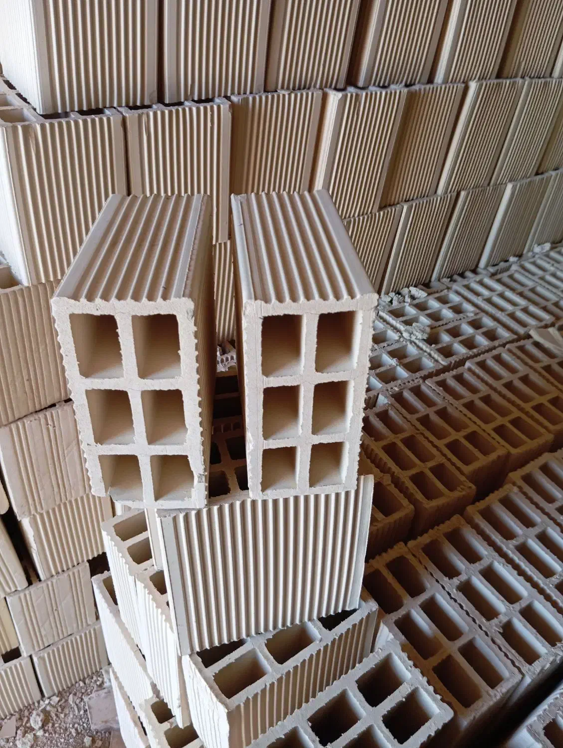 فروش بدون واسطه سفال 10(15)نیم|مصالح و تجهیزات ساختمان|مرودشت, محمد آباد|دیوار