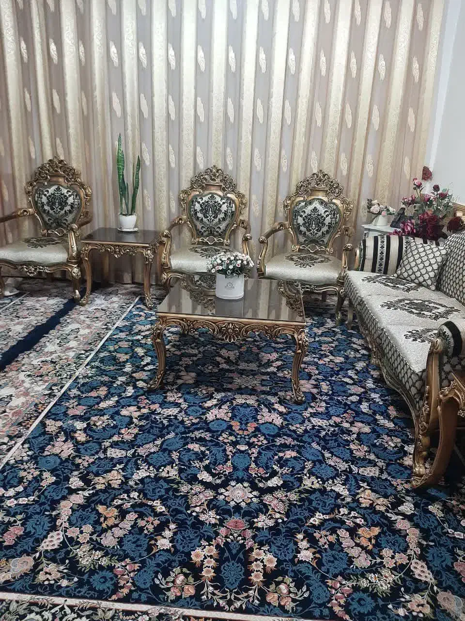 مبلمان سلطنتی ۹نفره|مبلمان خانگی و میز عسلی|ابهر, |دیوار