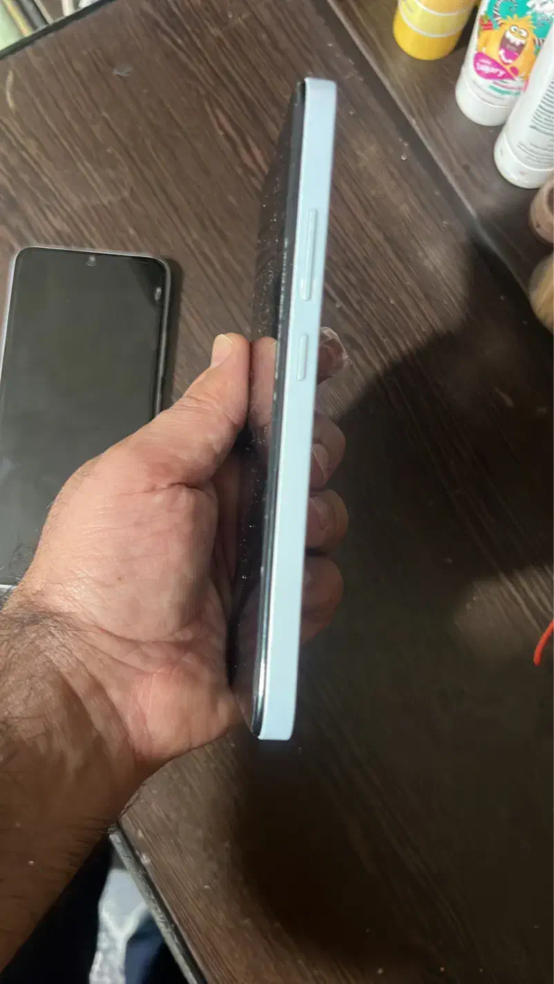 گوشی موبایل وکال V01|موبایل|شیراز, شهرک فرهنگیان|دیوار