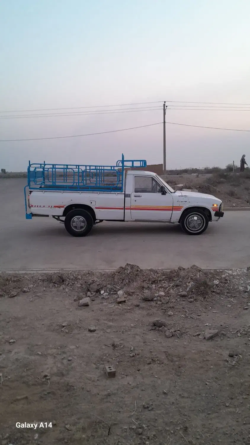 تویوتا ۱۹۸۳ تمام فول کولردار درحدصفر شهر هویزه|خودرو سواری و وانت|اهواز, کوی طالقانی|دیوار