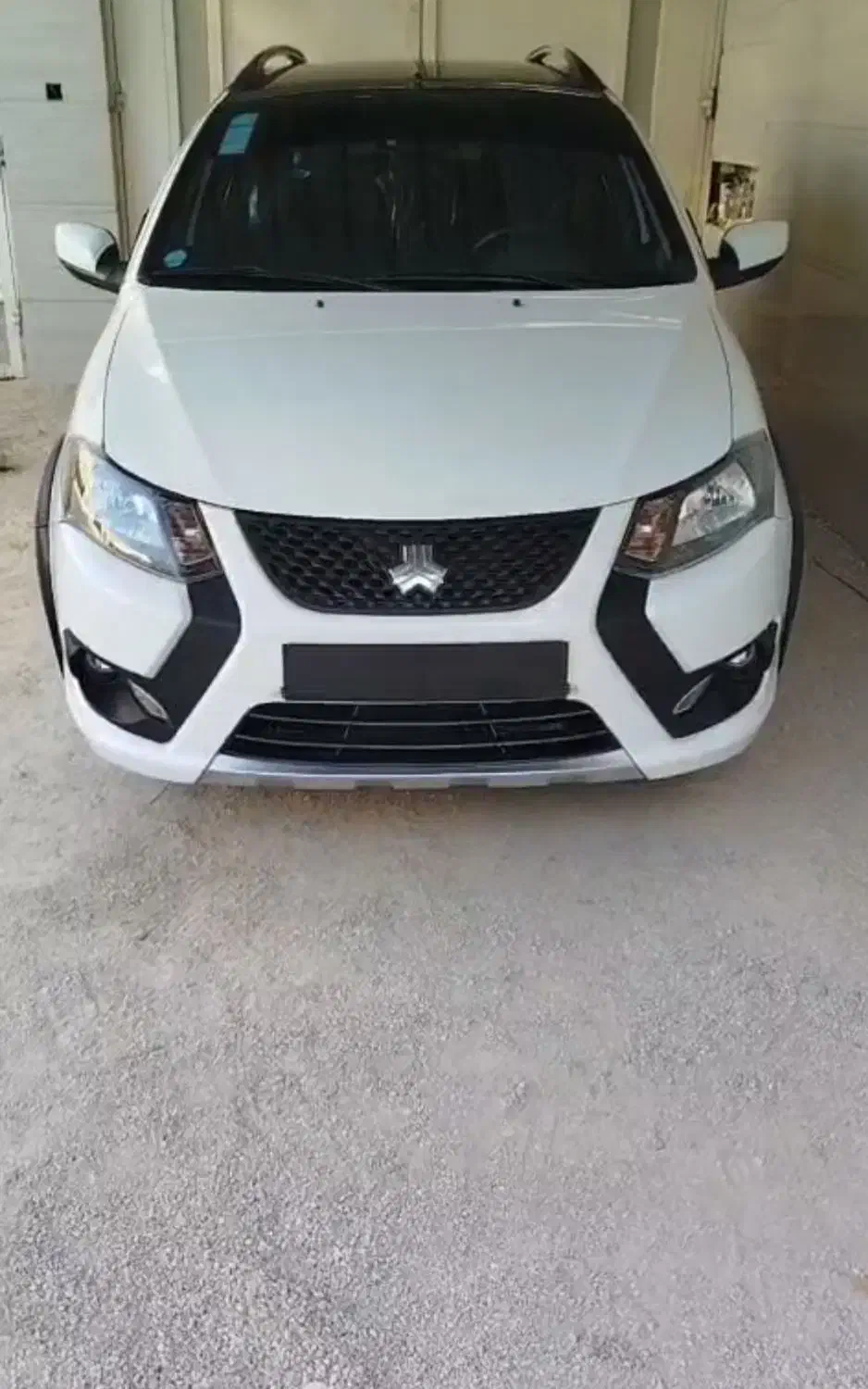 فروش فوری کوئیک 1403 Rs سفید سقف مشکی|خودرو سواری و وانت|بندر کنگان, |دیوار