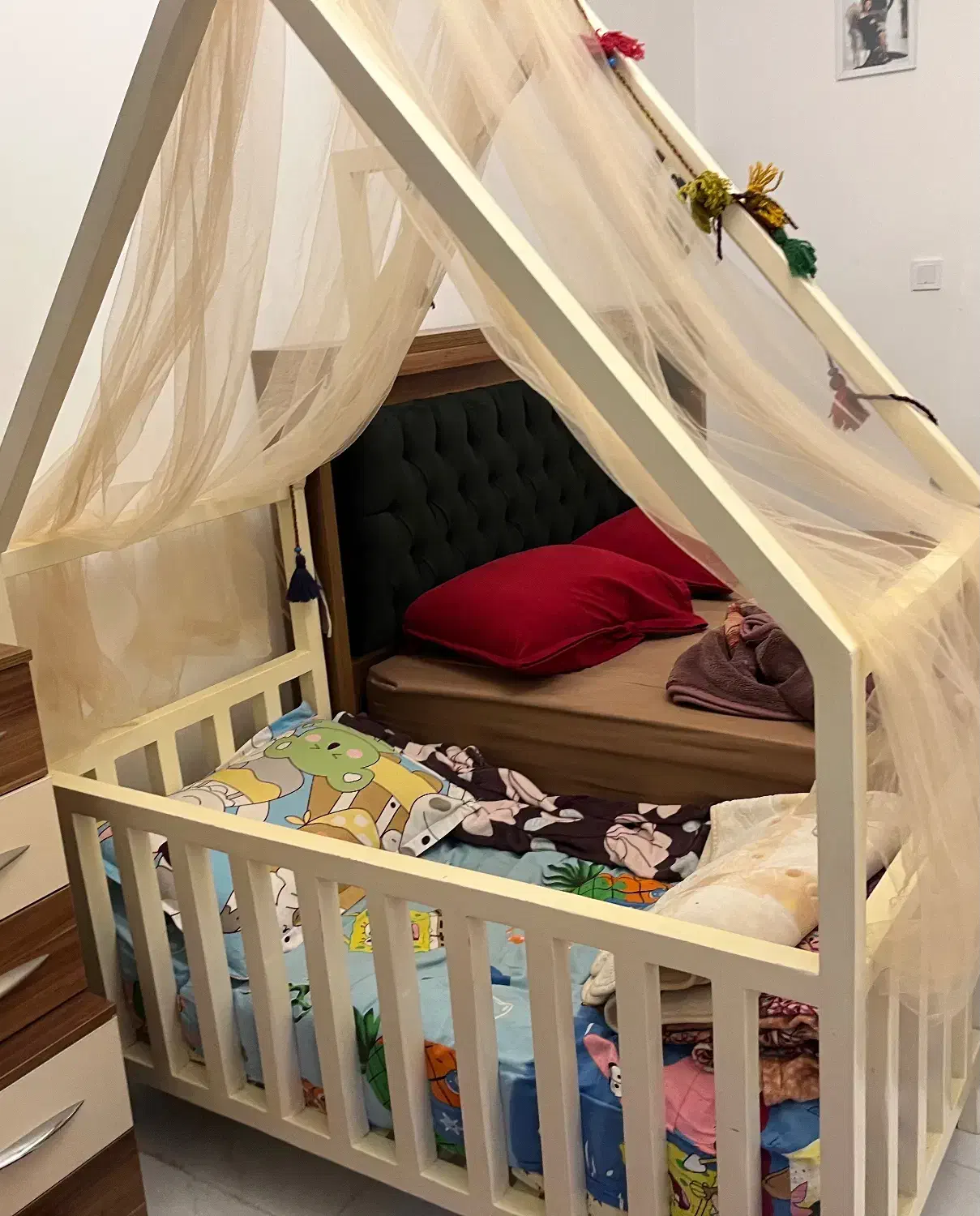 تخت و کمد|تخت و سرویس خواب|سبزوار, رضوان|دیوار