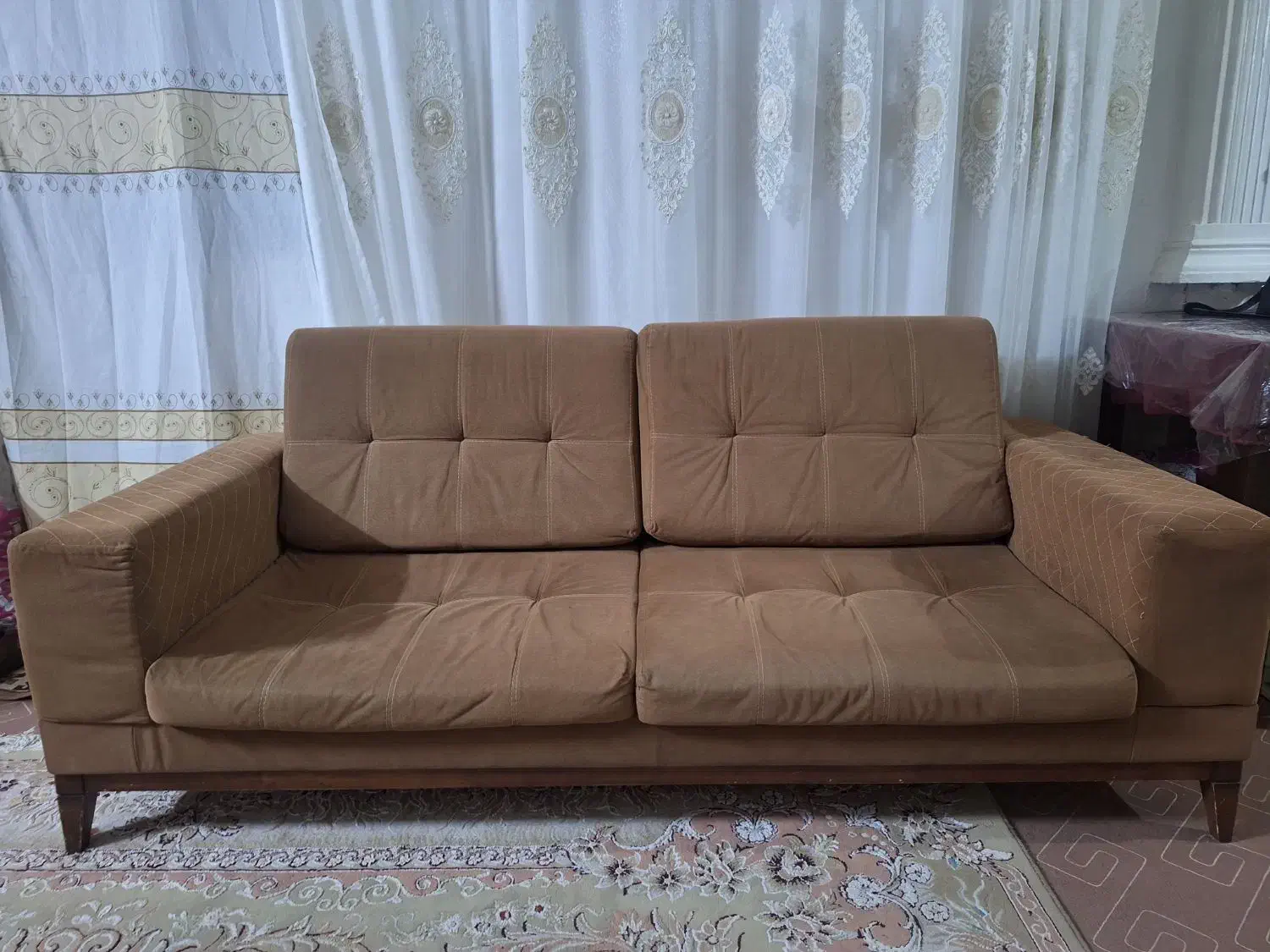 مبل۸نفره|مبلمان خانگی و میز عسلی|مشهد, تربیت (صدف)|دیوار