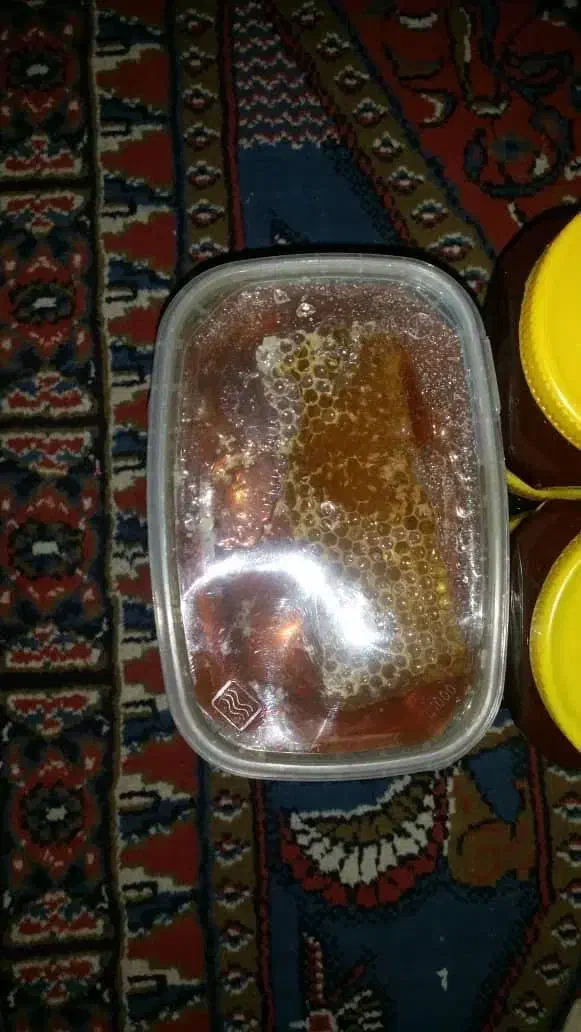 عسل کلی وجزیی برا خریدکلی حداقل2روززود هماهنگ کنید|خوردنی و آشامیدنی|ملایر, |دیوار