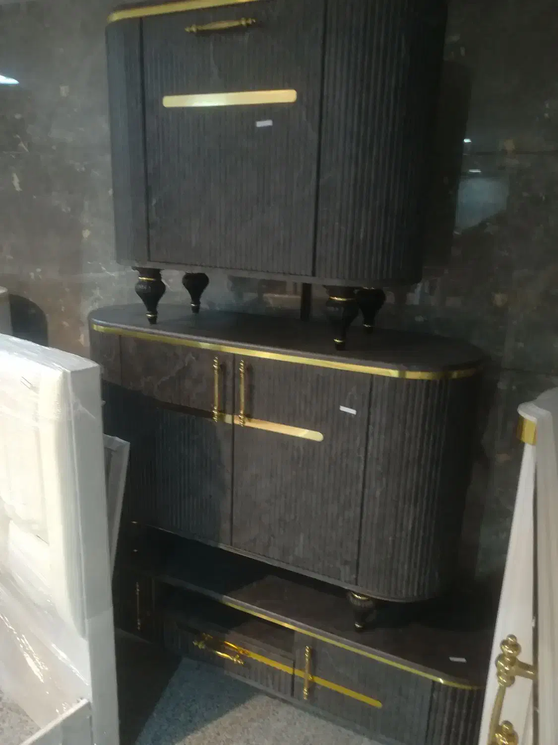 ایینه کنسول ممبران|بوفه، ویترین، کنسول|کرمان, |دیوار