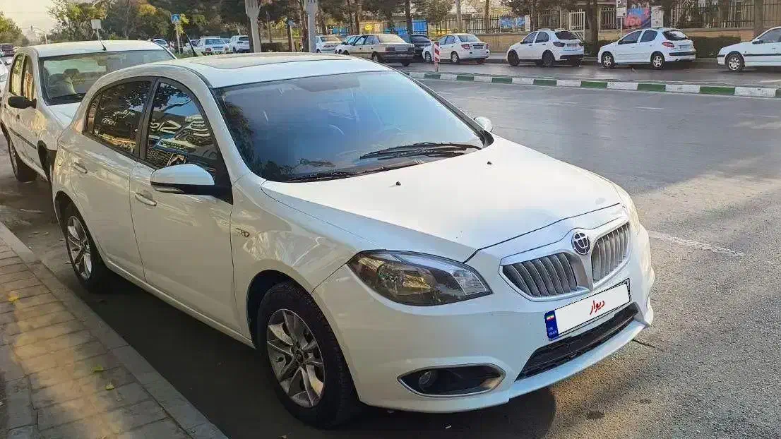 برلیانس h320 . دنده .موتور بزرگ|خودرو سواری و وانت|مشهد, استاد یوسفی (شهرک غرب)|دیوار