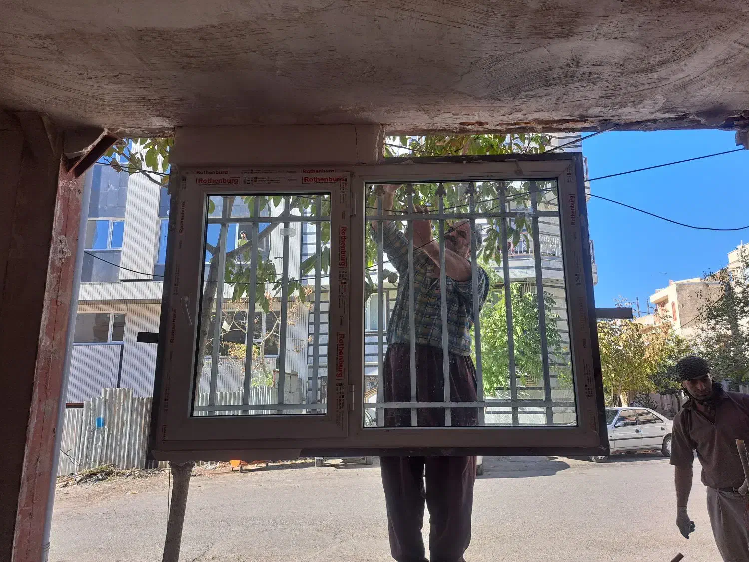 پنجره UPVC درجه ۱ و درب دو تایی|مصالح و تجهیزات ساختمان|سنندج, |دیوار