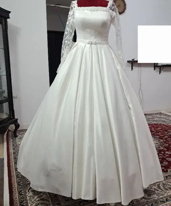 لباس عروس مدل اروپایی|لباس|کرج, کمال‌شهر|دیوار